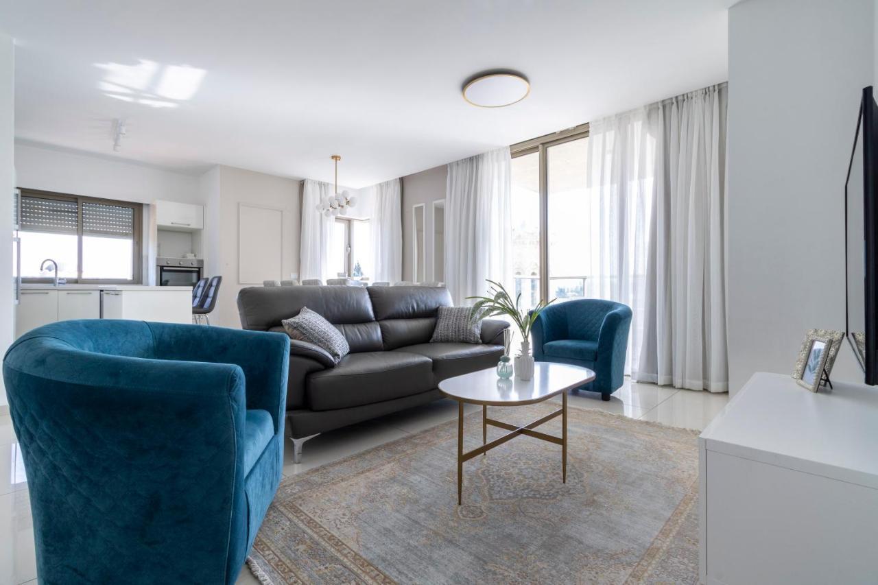 Luxury Three-Bedroom/Terrace Over Old City View Ierusalim Exterior foto