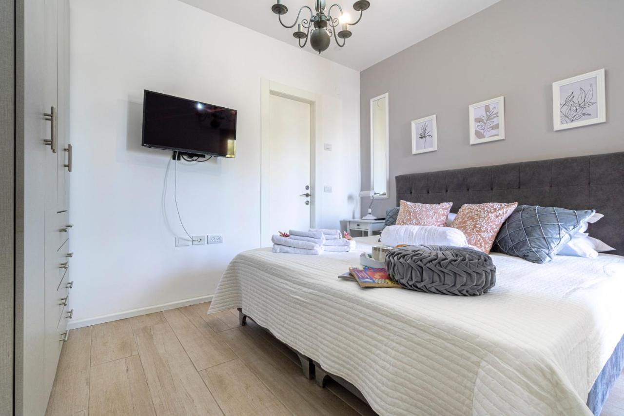 Luxury Three-Bedroom/Terrace Over Old City View Ierusalim Exterior foto