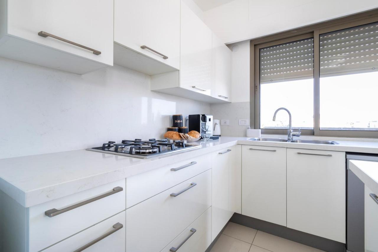 Luxury Three-Bedroom/Terrace Over Old City View Ierusalim Exterior foto