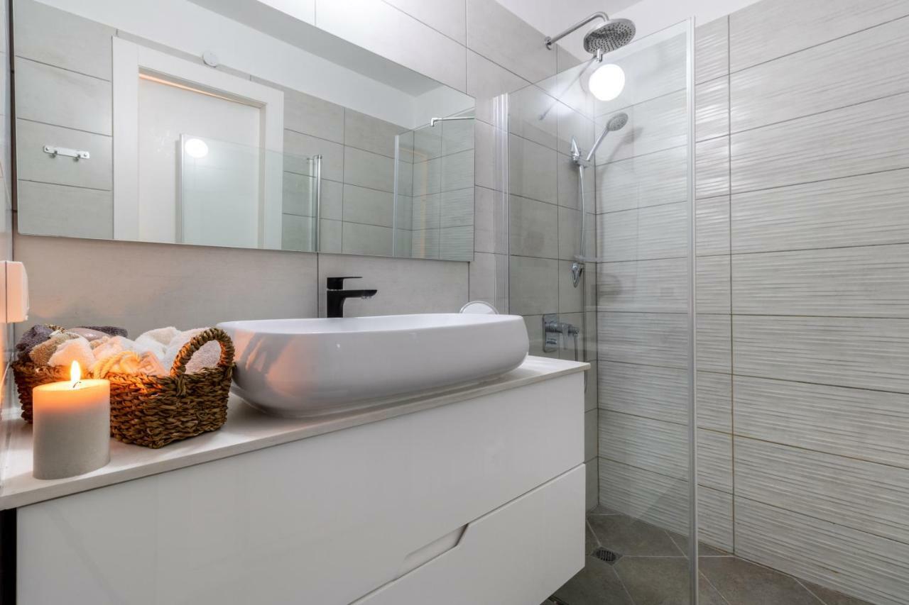 Luxury Three-Bedroom/Terrace Over Old City View Ierusalim Exterior foto